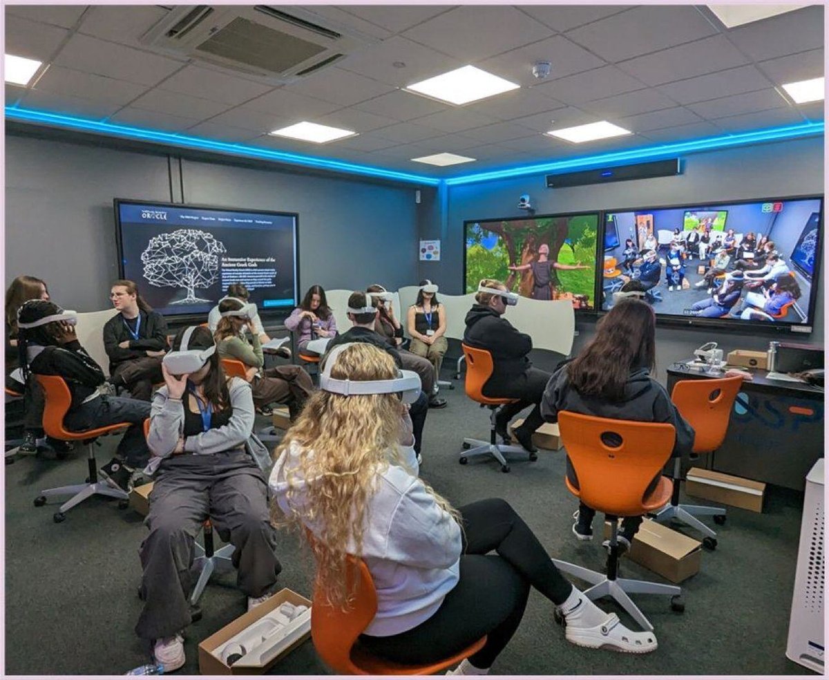 USP_college_immersive_classroom_VR_session